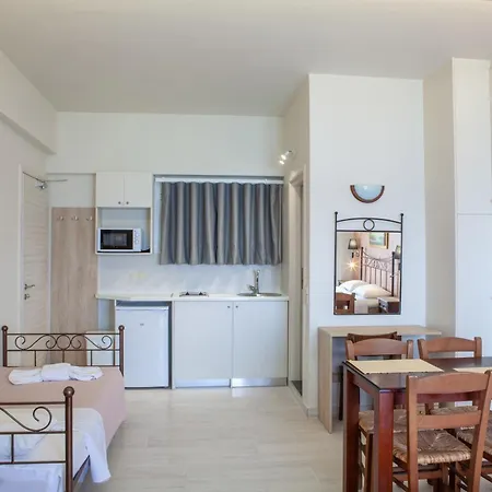 Mari Hotel & Maisonettes Tolo Exterior photo